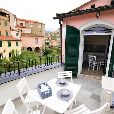 Casa Di Luigi Ed Ernestina Apartment Dolcedo